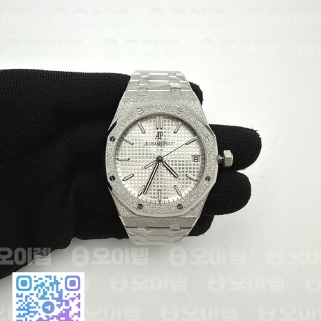 APS공장 오데마피게 로얄오크 15500 스틸 화이트다이얼 프로스티드 브레이슬릿 Royal Oak 41mm 15500 Frosted SS APSF 1:1 Best Edition White Textured Dial on SS Bracelet SA4302 Super Clone V2