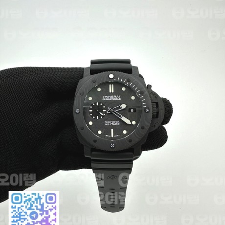 VS공장 파네라이 PAM979 카보테크 카본다이얼 러버스트랩 PAM979 Carbotech Carbon Dial on Rubber Strap P.9010 Clone (Free Leather Strap)