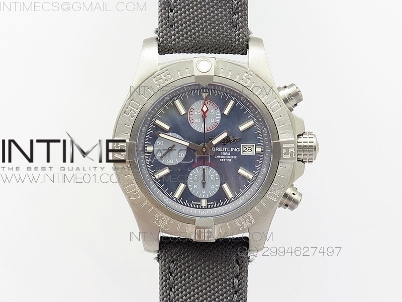 브라이틀링 스카이랜드 어벤져 티타늄 블루 자개다이얼 Breitling Skyland Avenger TitaniumBlue MOP Dial